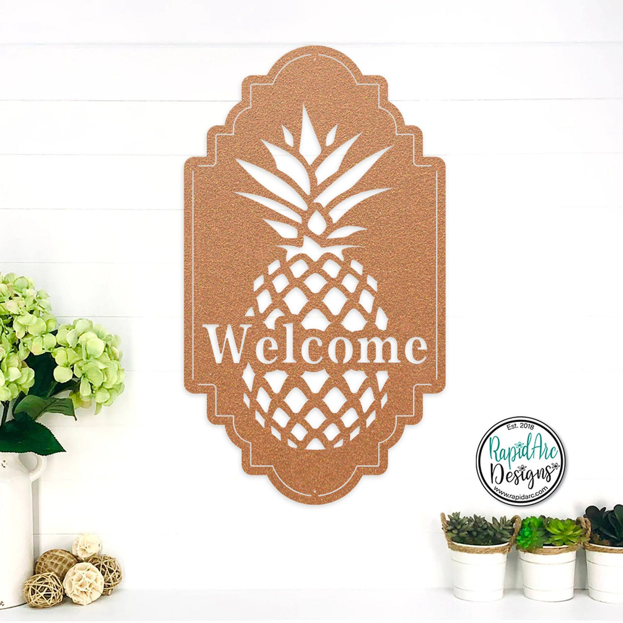 PINEAPPLE Welcome Sign | Patio Decor | Porch Sign | Outdoor Decor | Pineapple Gifts - Metal Wall Art | Housewarming Gift | Pineapple Welcome