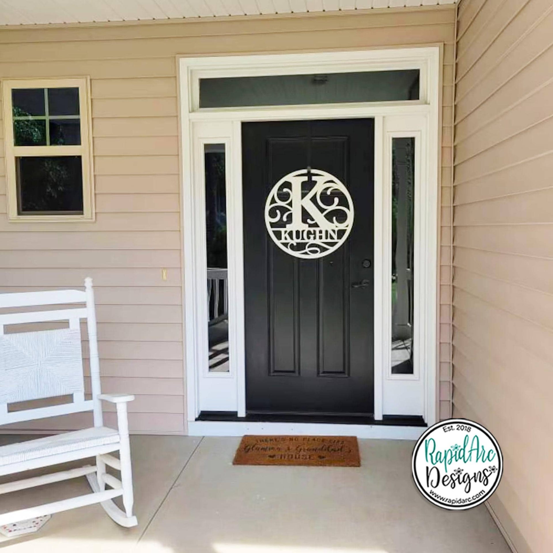 Personalized Metal Monogram Name Sign - Custom Family Name Sign - Photo Gallery Wall Decor - Front Door Hanger - Round Monogram Name Sign