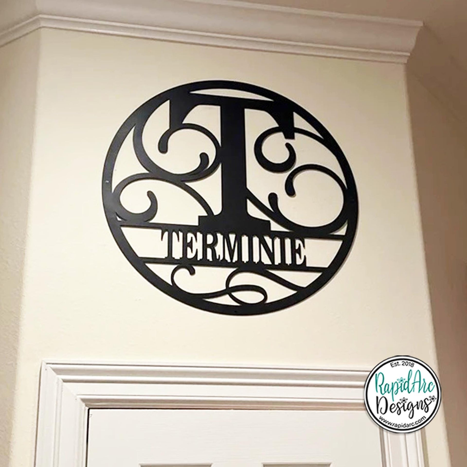 Personalized Metal Monogram Name Sign - Custom Family Name Sign - Photo Gallery Wall Decor - Front Door Hanger - Round Monogram Name Sign