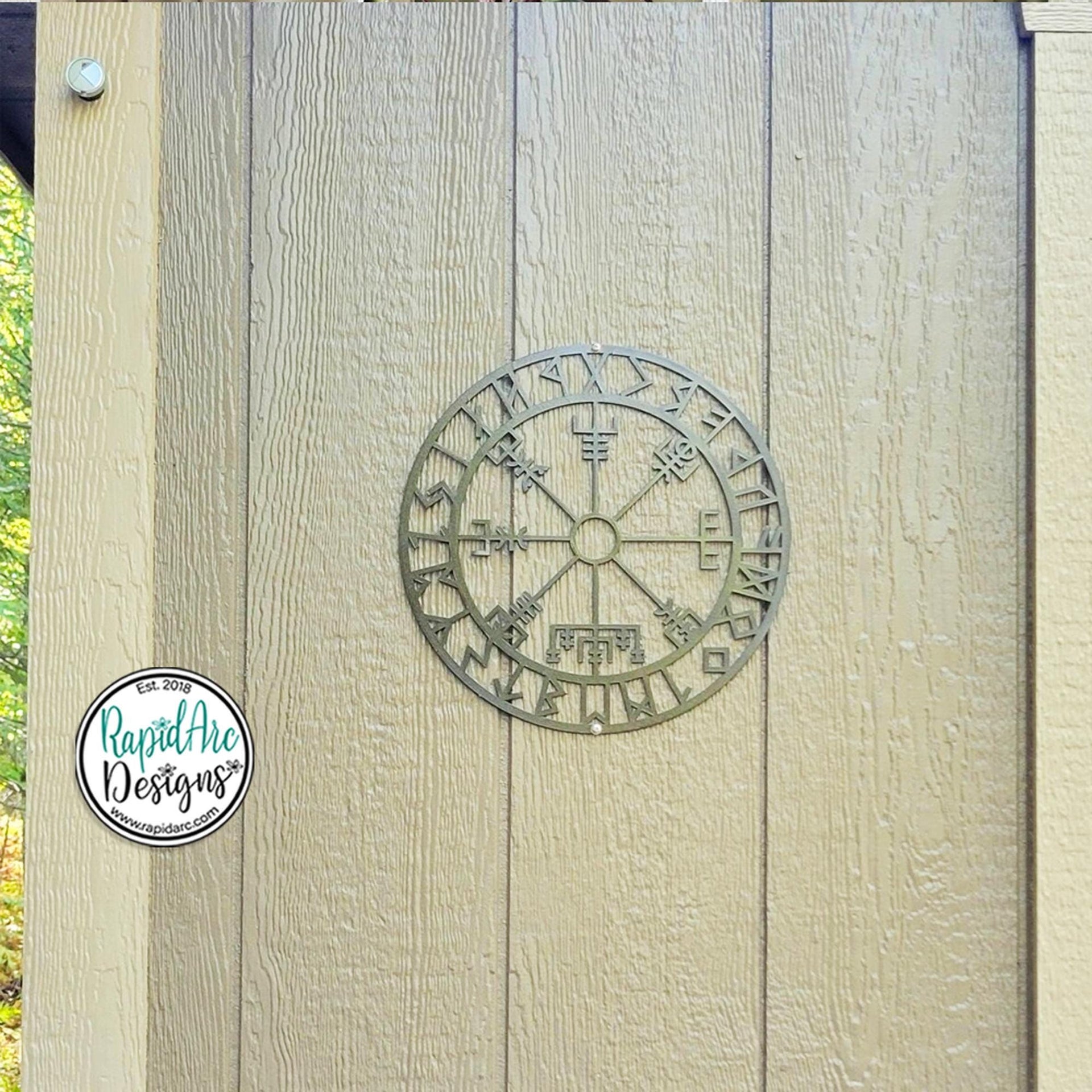 Vegvisir Rune Metal Wall Art – Viking Compass, Nordic Decor