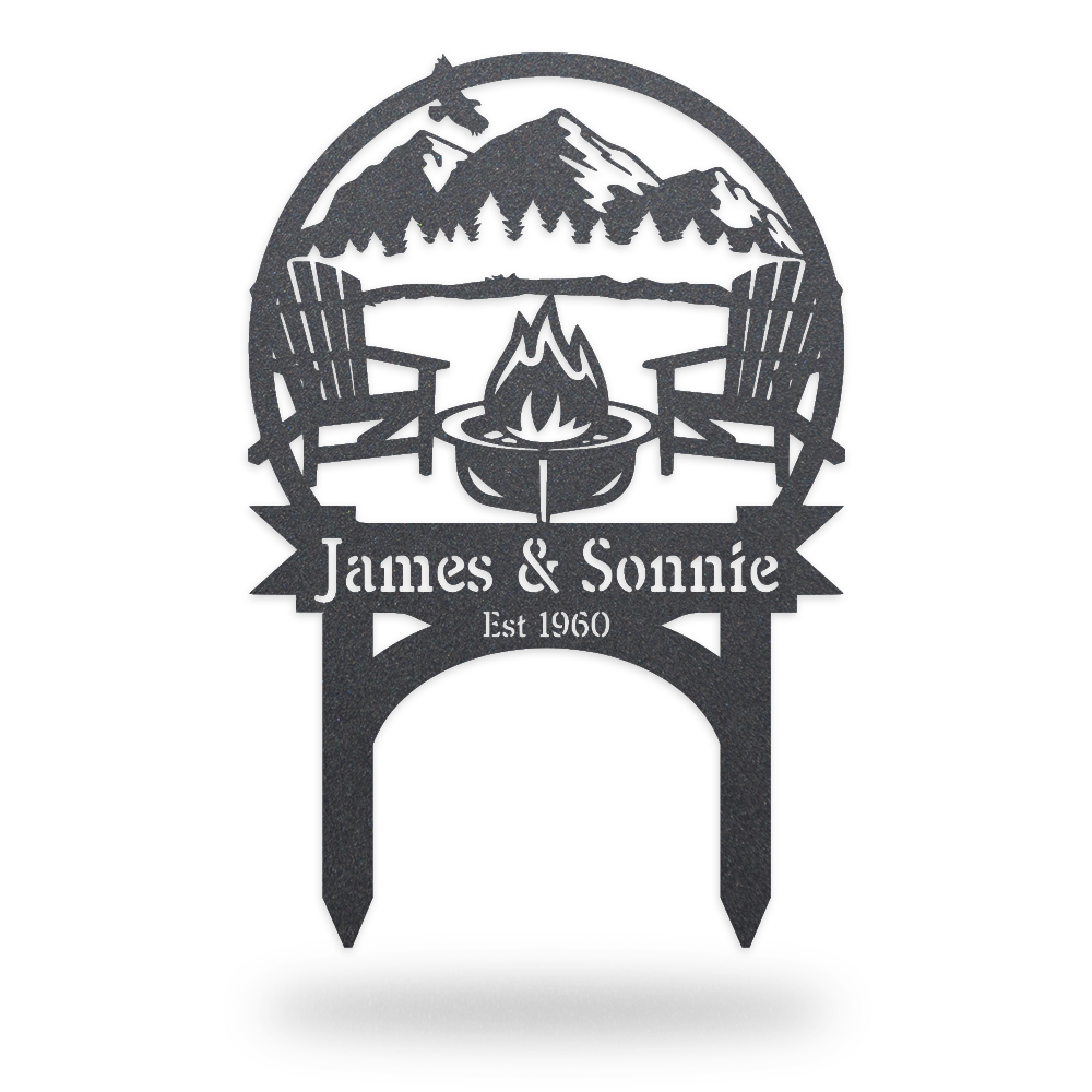 MOUNTAIN SCENE Campsite Sign w/Stakes